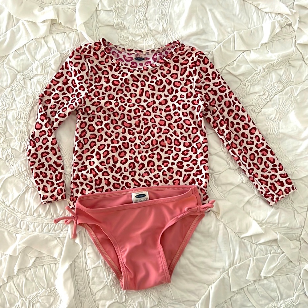 Old Navy 2T swimsuit